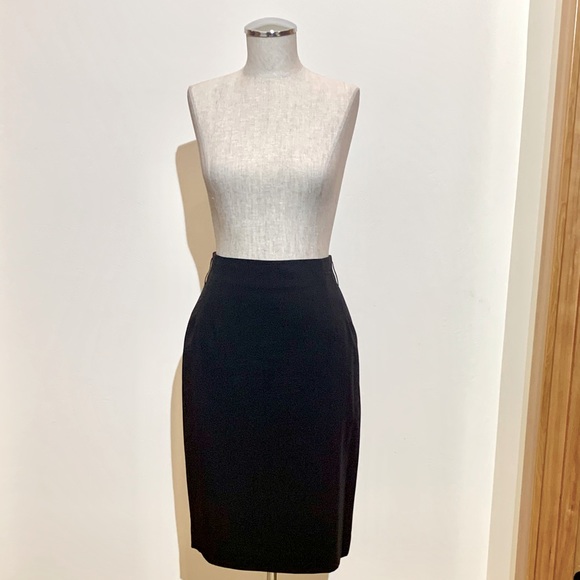 🔴💥EUC💥 INC International Concepts Classic Black Pencil Skirt - Size 4✨ - Picture 1 of 10